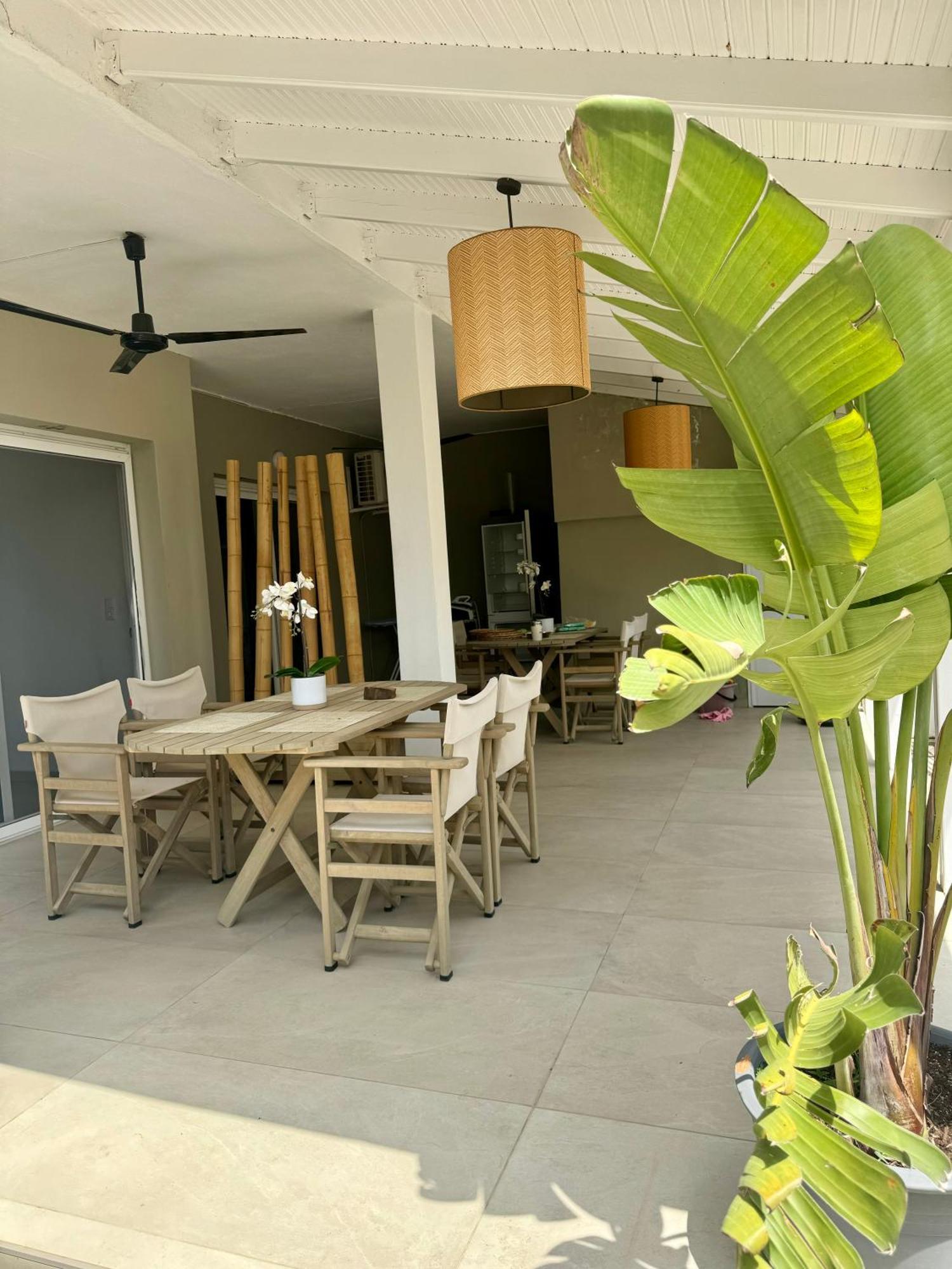 Central Luxury Apartment In Paralia Ofryniou Ofrínion Buitenkant foto